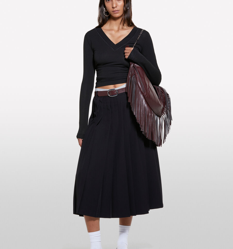 Black slim fit long sleeve t-shirt - women's long sleeve t-shirts - Black | Sisley image number 1